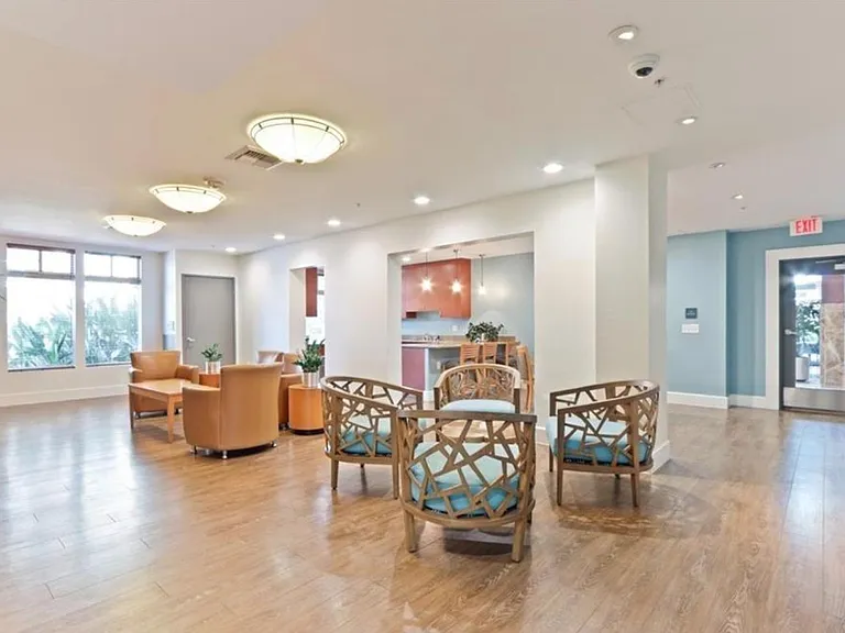 CLUBROOM AVAILABLE FOR USE OR TO RENT