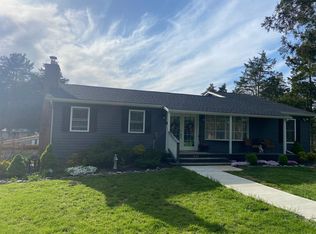 831 Harry Shirley Rd, Kearneysville, WV 25430