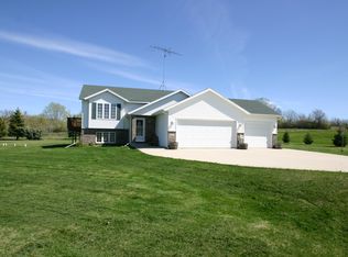 6423 Pagel Ln SE, Rochester, MN 55904