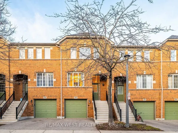 5530 Glen Erin Dr #182, Mississauga, ON L5M 6E8