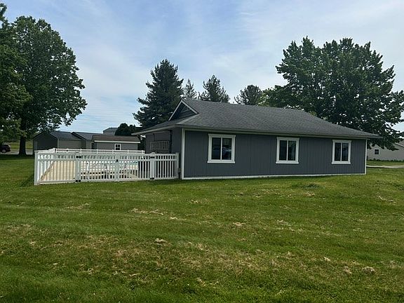 5th image of 1127 Redburn Dr