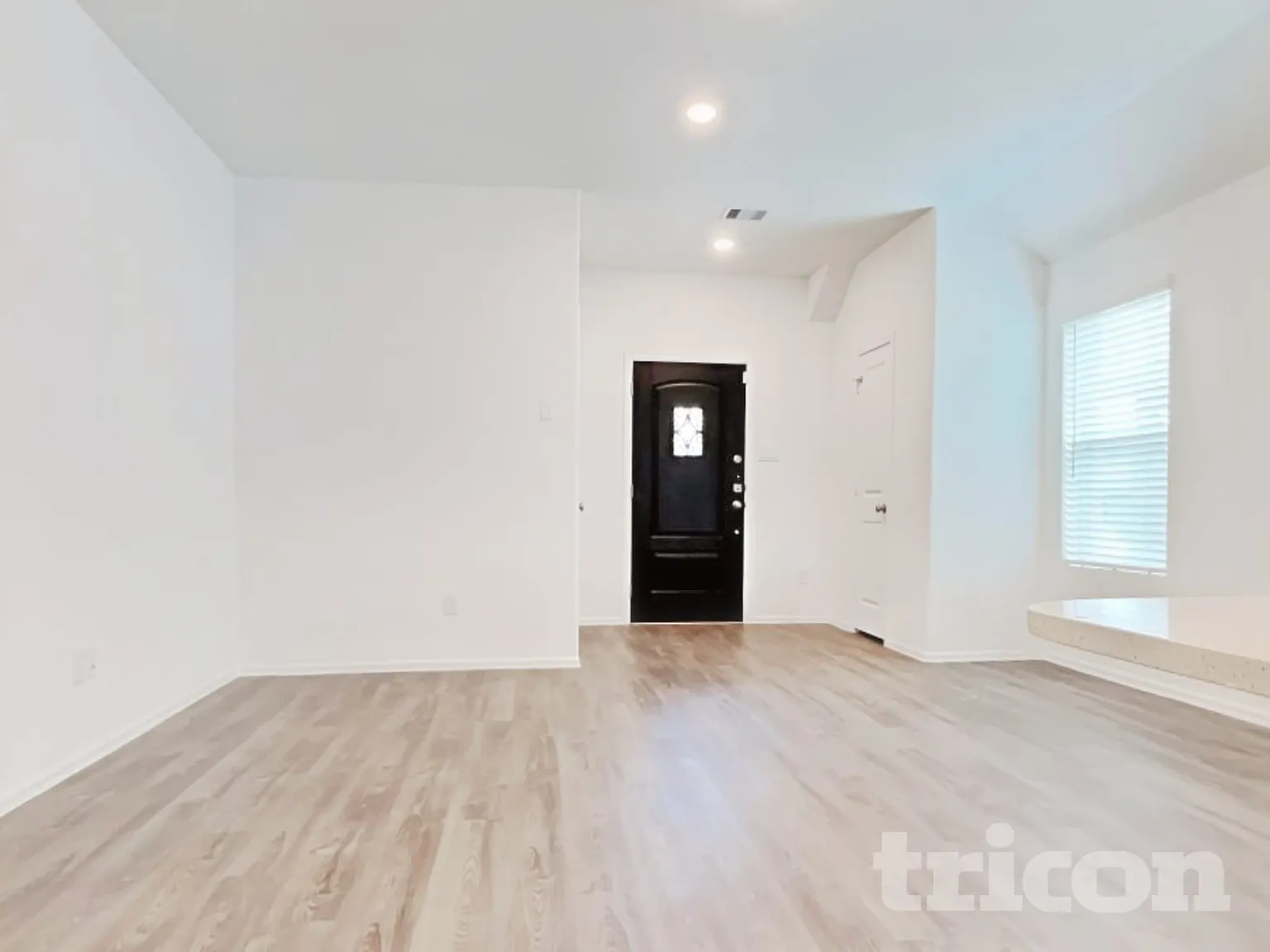 212 Seven Pines Drive Willis TX — Photo 4