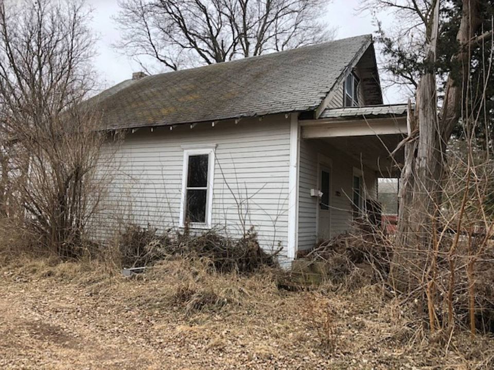 2nd image of 1025 17th Ave