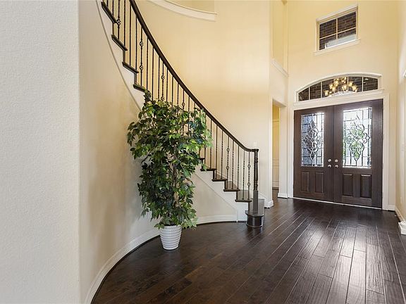 4th image of 6626 Apsley Creek Ln