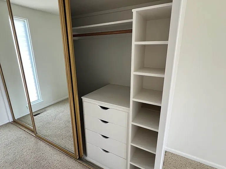 MAIN CLOSET ORGANISERS