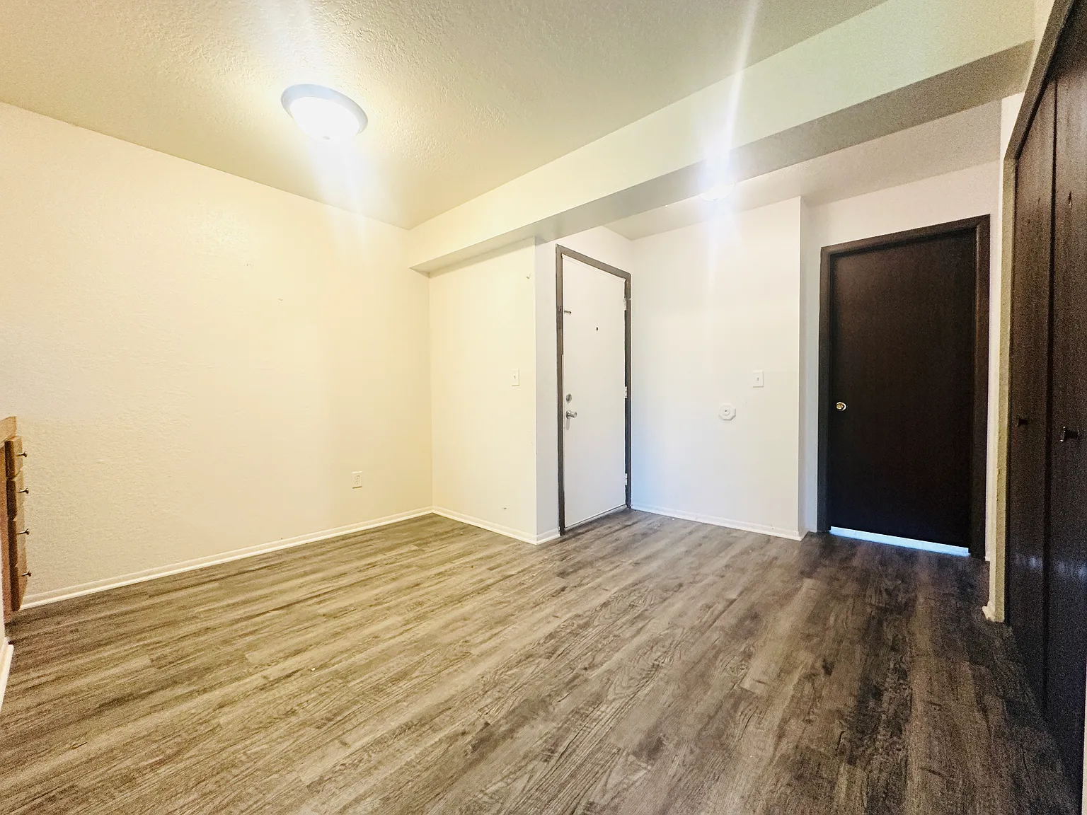 2 bed, 495 sqft, $1,095 — Photo 2