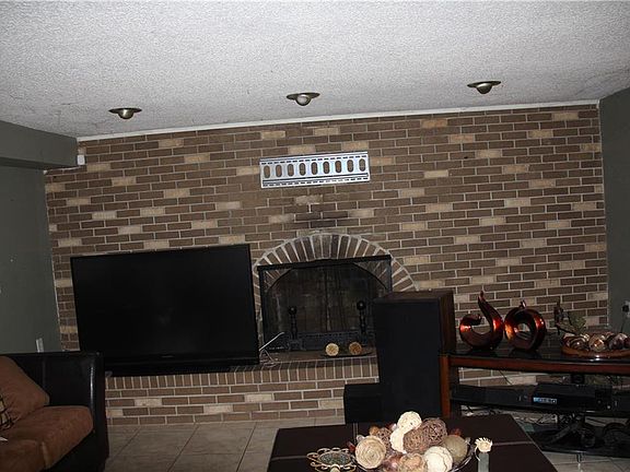 5th image of 13902 Lake Magdalene Blvd