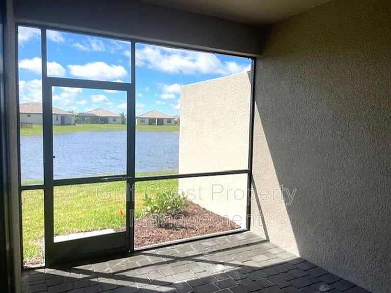 5316 Crystal Harbor Cv — Photo 17
