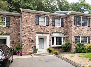 Tunxis Village, Farmington, CT 06032