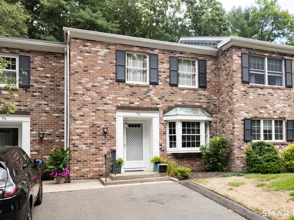 75 Tunxis Village #75, Farmington, CT 06032