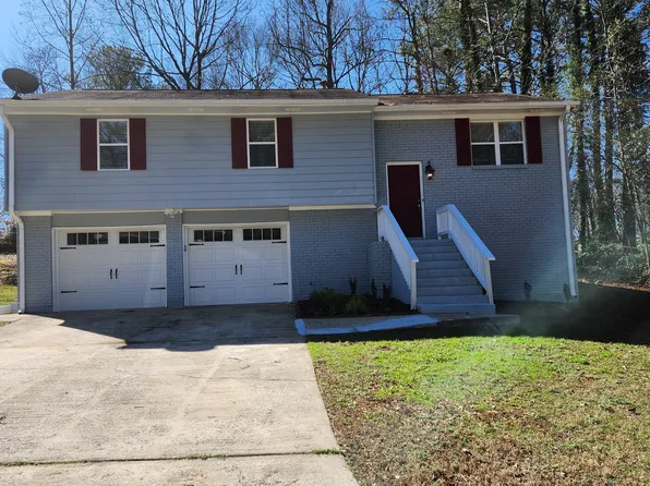 907 Bimini Ln, Forest Park, GA 30297