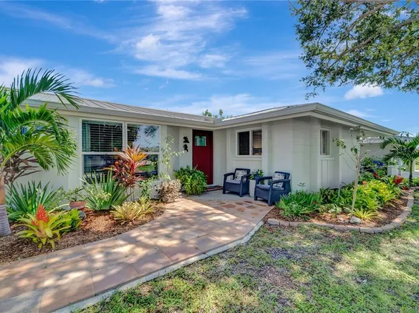 331 SEA GRAPE ROAD, VENICE, FL 34293