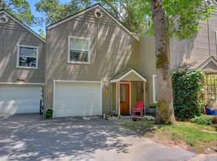 229 Dano Dr, Phoenix, OR 97535