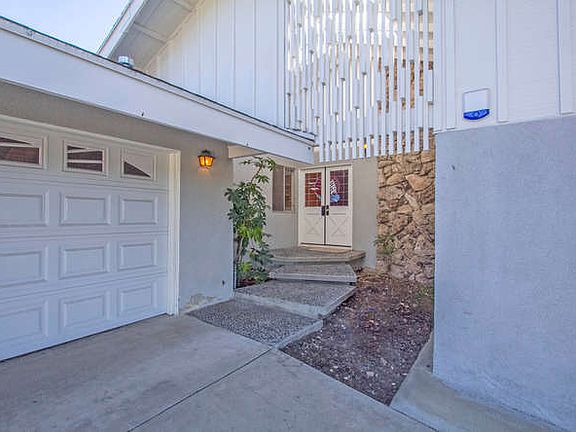 5th image of 978 Encino Vista Dr