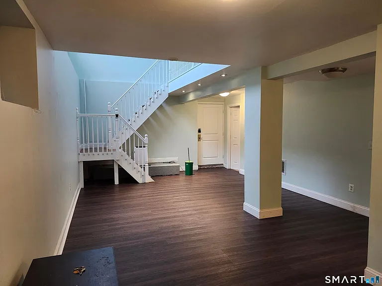 488 Chapel St #6 — Photo 5