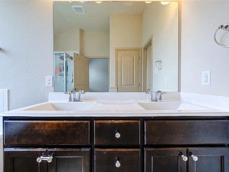 5206 Rosehill Ridge Ct — Photo 35
