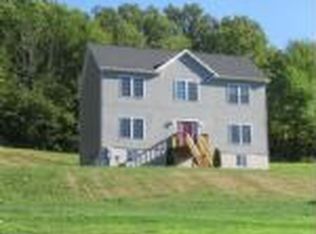 392 Sandy Hollow Rd, Shermans Dale, PA 17090