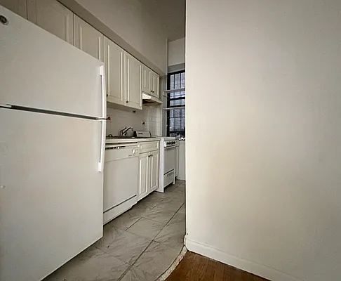 Rented by Corcoran | media 3