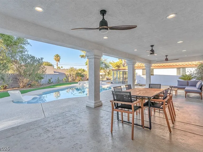 2868 Vista Del Sol Ave — Photo 57
