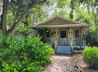 178 11th St SW, Largo, FL 33770