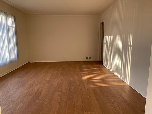 3rd image of 508 S Marguerita Ave