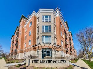 235 N Smith St APT 408, Palatine, IL 60067