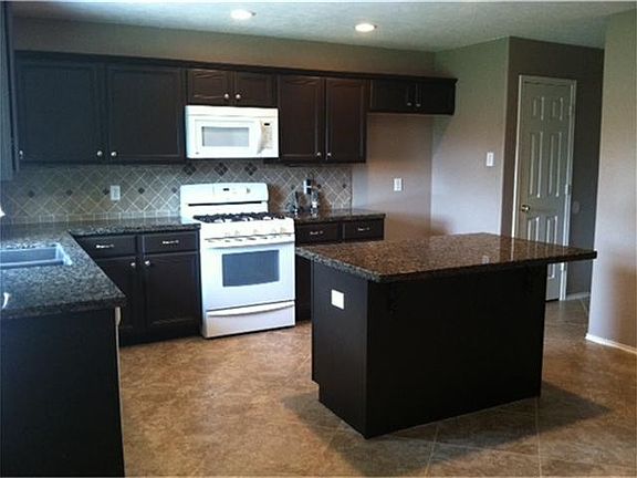 2nd image of 15607 Manorford Ct