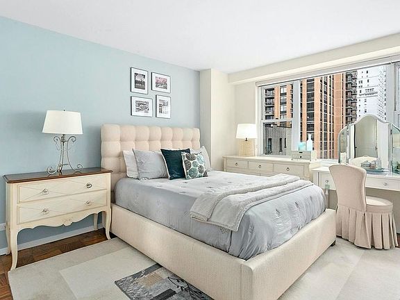 2nd image of 165 W 66th St APT 8S