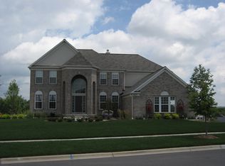 2615 Connolly Ln, West Dundee, IL 60118