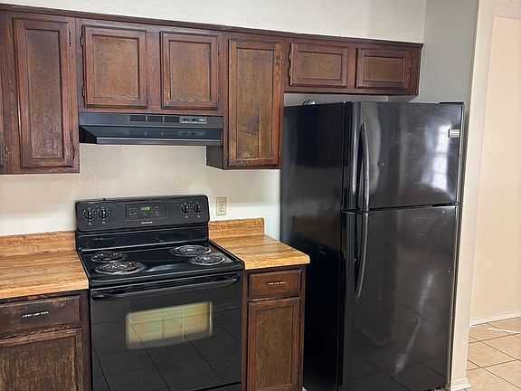 5th image of 3145 Cedarwood Village Ln