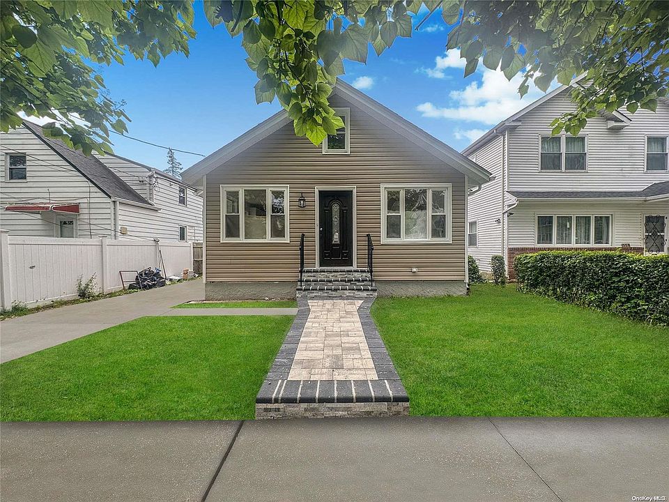 1st image of 564 Grant Avenue