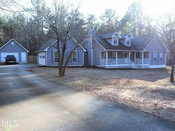 3rd image of 285 Steeplechase Dr