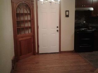 5155 Arch St, Maple Heights, OH 44137