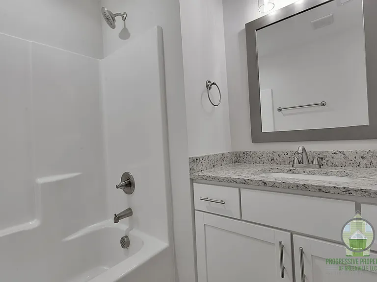 19 Wofford Pine Dr — Photo 10