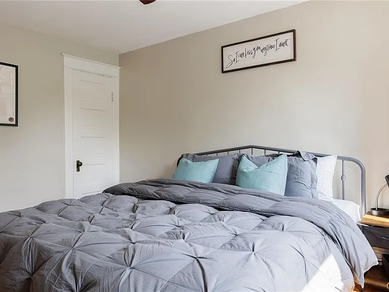 624 Hamlin St — Photo 32