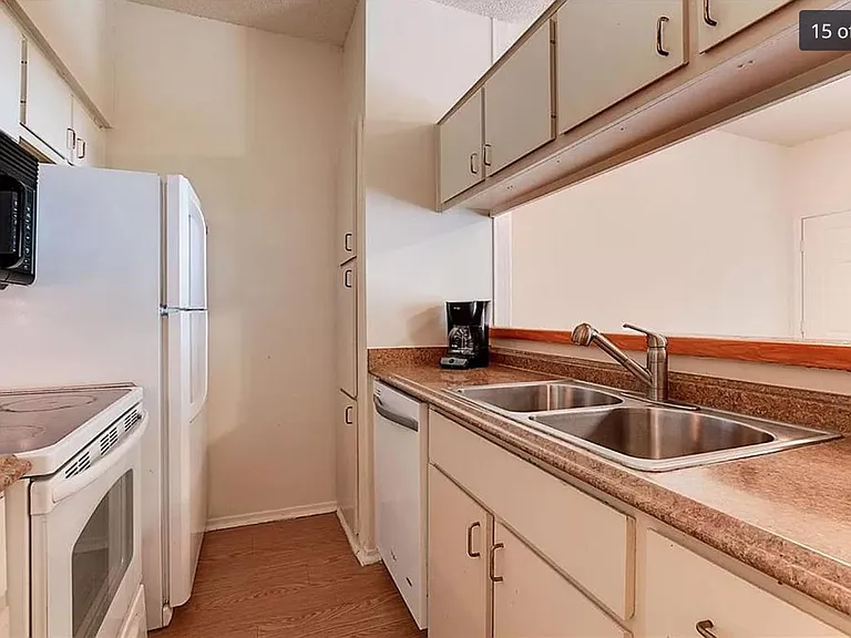 2905 Swisher St #206 — Photo 7