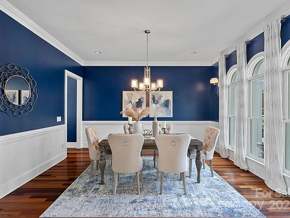 5th image of 115 Jade Spring Ct