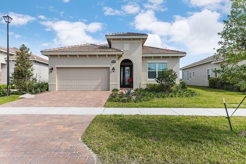 2nd image of 8689 SW Carrara Way