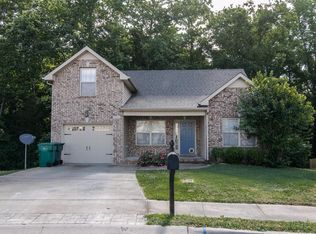 323 David Dr, Clarksville, TN 37040