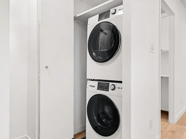 343 East 74th Street image 5 of 9