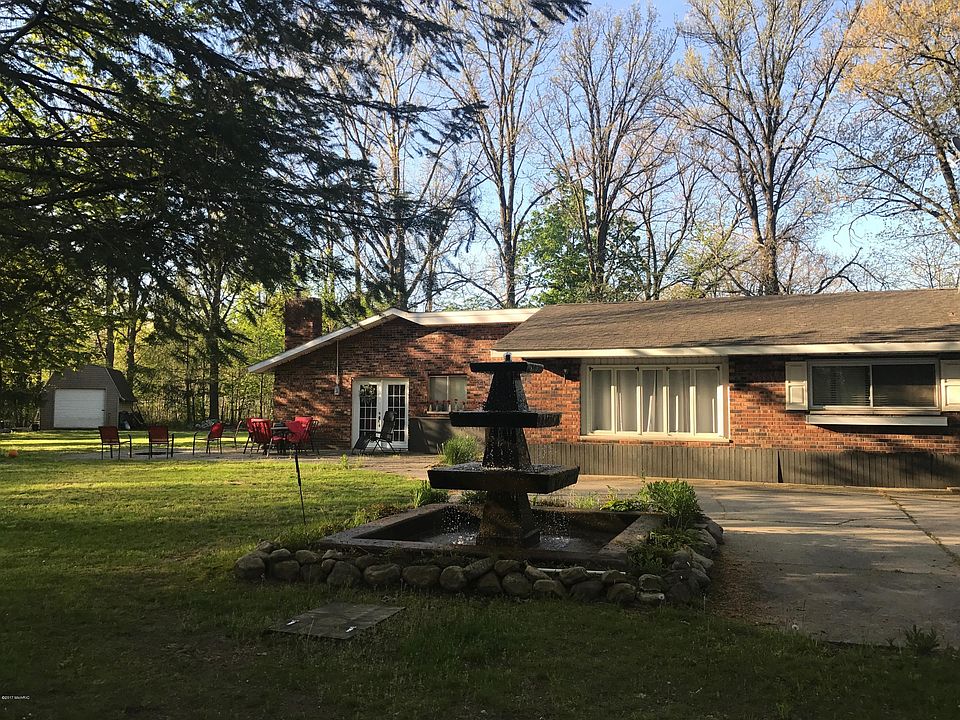 1st image of 4030 Riverview Dr S