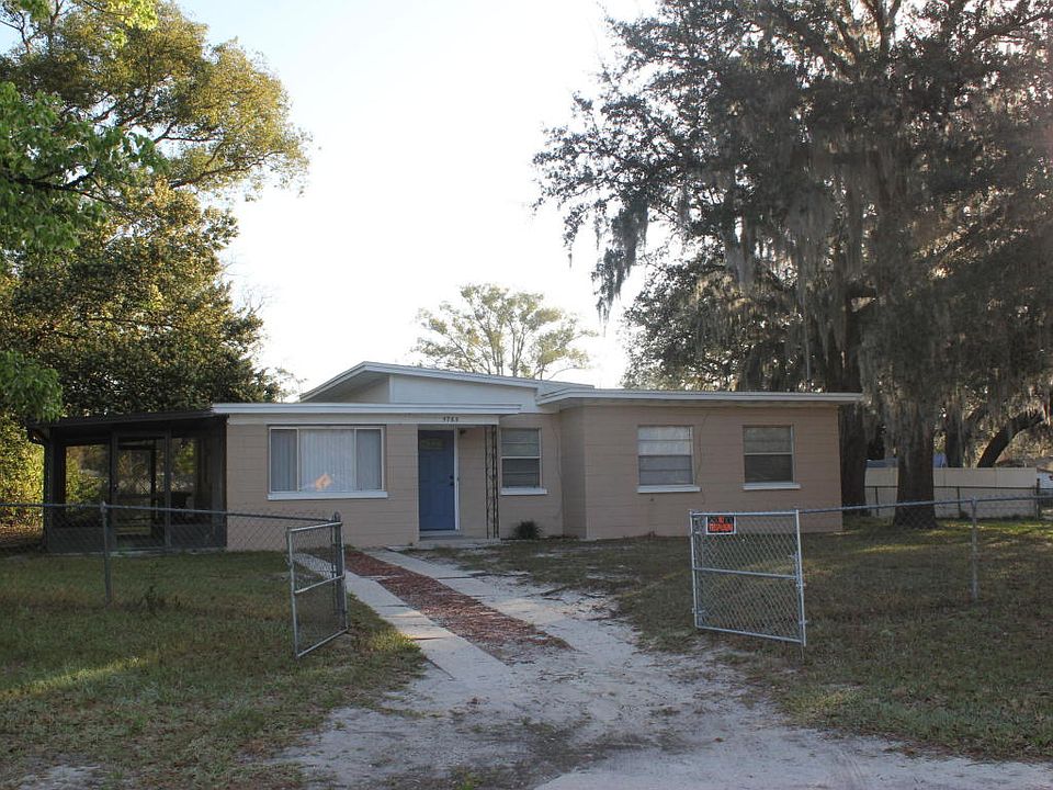 1st image of 5763 Knollwood Dr