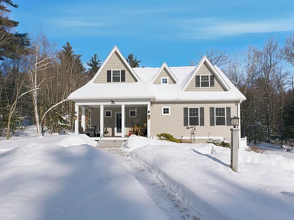 2nd image of 13 Dow Road