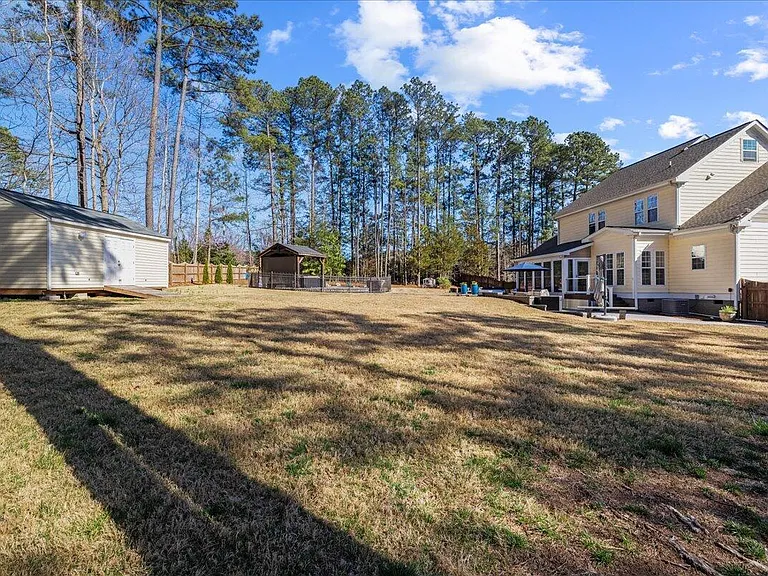 8704 Balbirnie Ct — Photo 42