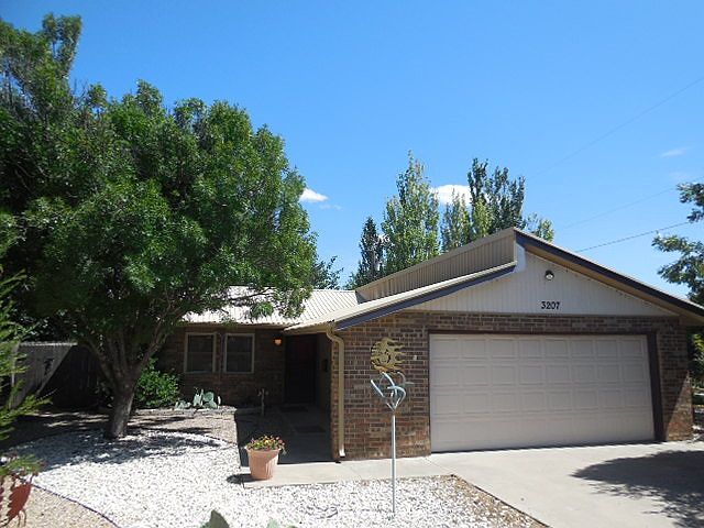 1st image of 3207 Chiquita Ln
