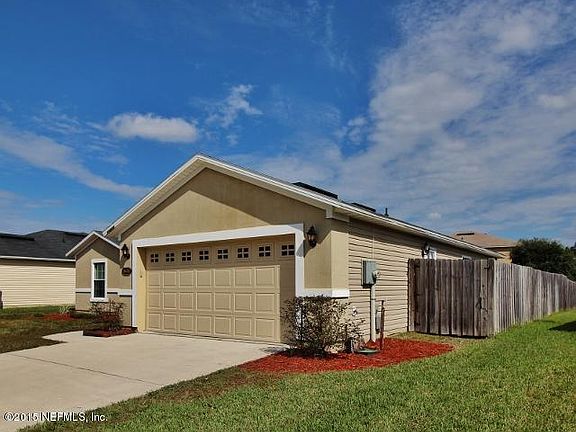 3rd image of 11655 Pleasant Creek Dr