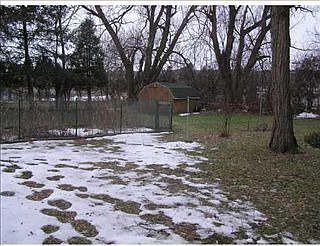 3rd image of 125 Park Dr