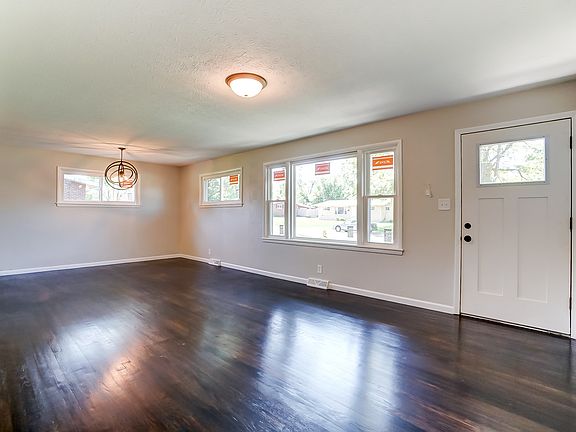 4th image of 786 Sando Dr