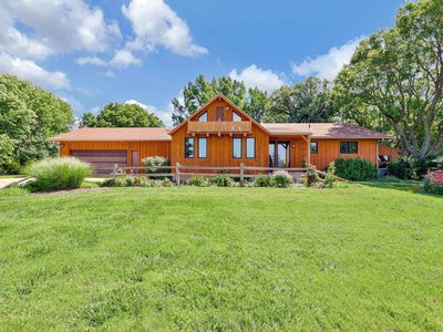 7430 N Meridian Rd, Newton, KS, 67114