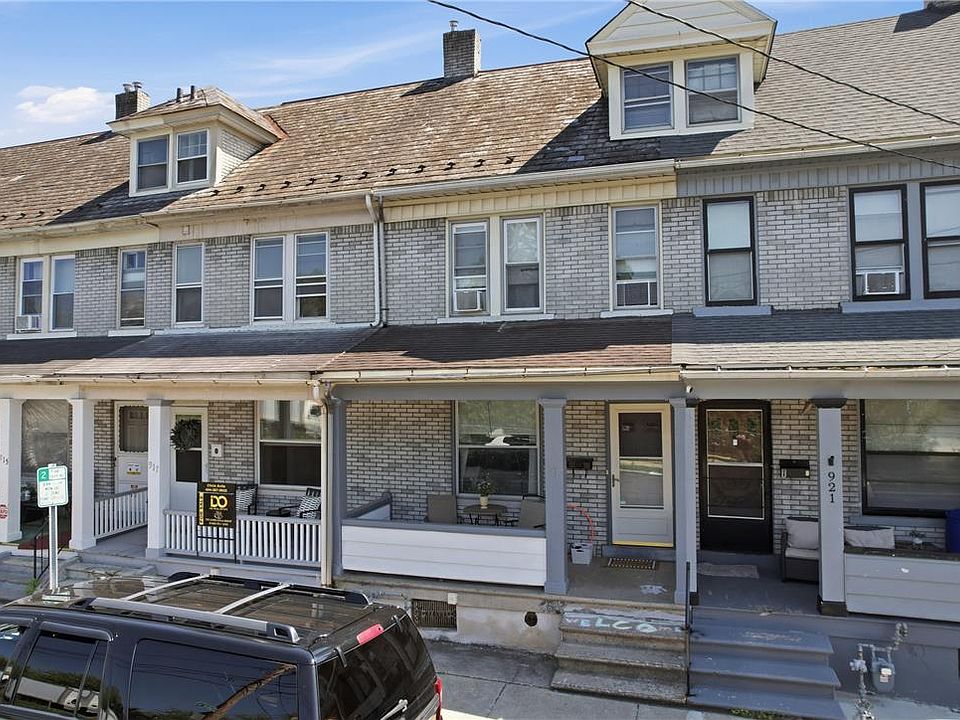 1st image of 919 Spring St